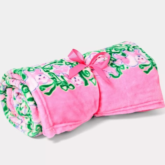 Lilly Pulitzer Other - Lilly Pulitzer Blanket!